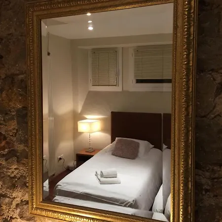 Sleeps 6 Wifi Lejlighed