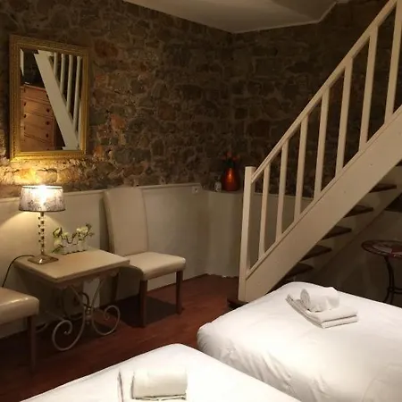 Sleeps 6 Wifi Cannes